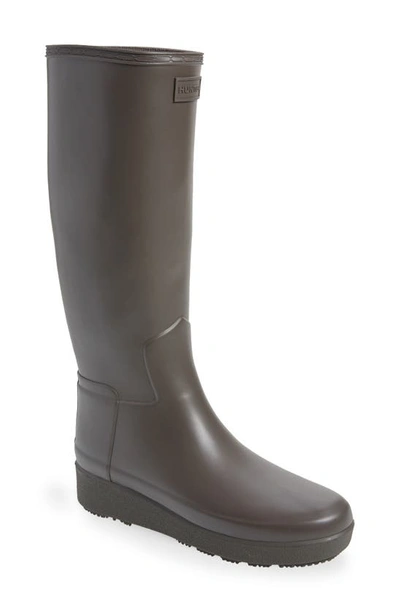 Hunter Refined Creeper Tall Rain Boot In Seep