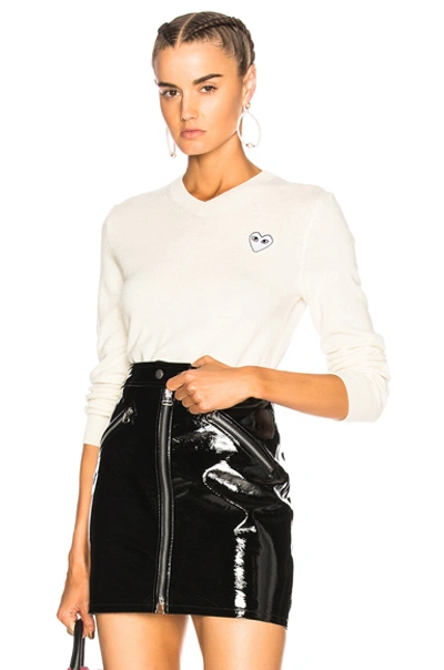 Comme Des Garçons Play White Heart Pullover In Natural