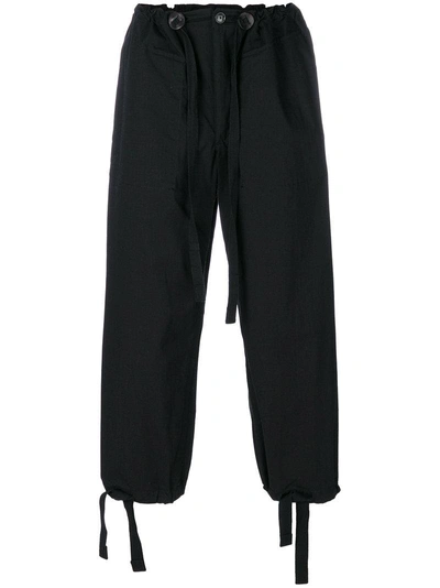 Takahiromiyashita The Soloist Loose Fit Cropped Trousers In Black