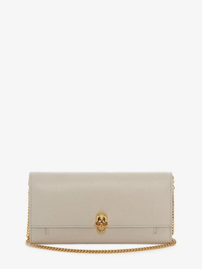 Alexander Mcqueen Skull Grained Leather Wallet-on-chain In Light Nude