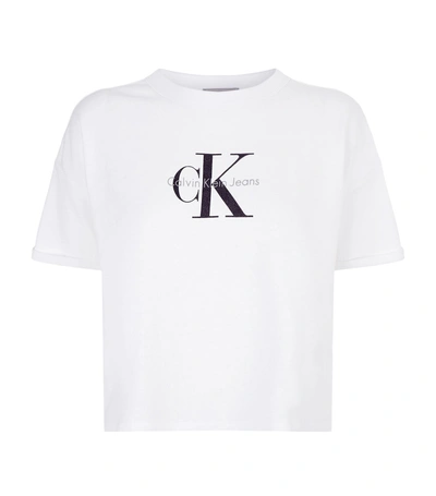 Calvin Klein Jeans Est.1978 Icon Logo Cropped T-shirt In White