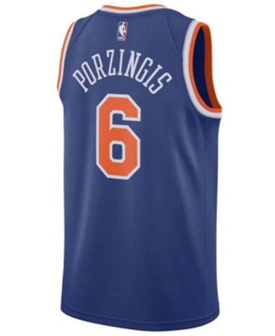 Nike Men's New York Knicks Nba Kristaps Porzingis Icon Edition Connected Jersey, Blue - Size Med
