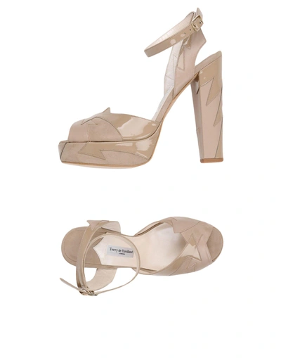 Terry De Havilland Sandals In Beige