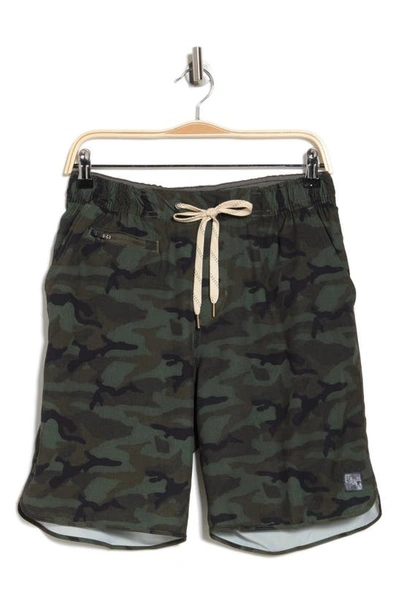 Vintage 1946 Camo Windjammer Shorts In Green Camo