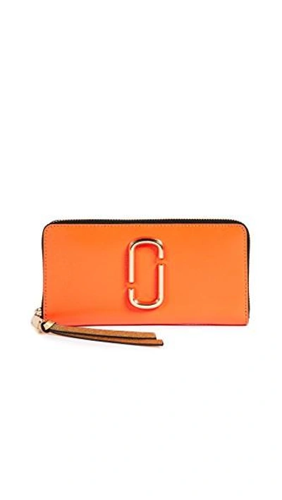 Marc Jacobs Snapshot Standard Continental Wallet In Orange Multi