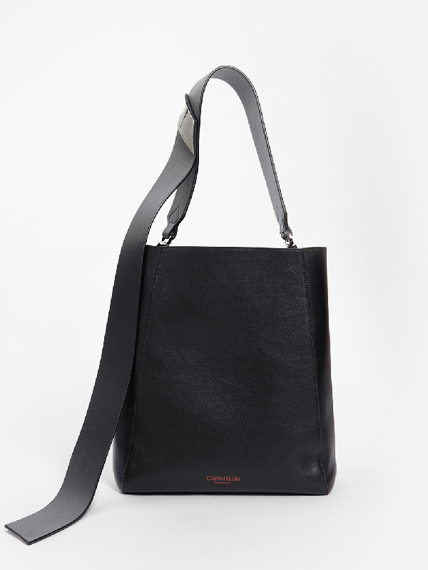 Calvin Klein 205w39nyc Women's Bucket Stripe Link Bag In Black | ModeSens
