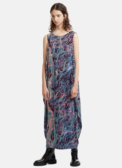 Issey Miyake Double Stream Patterned Jersey Dress In Blue In Black