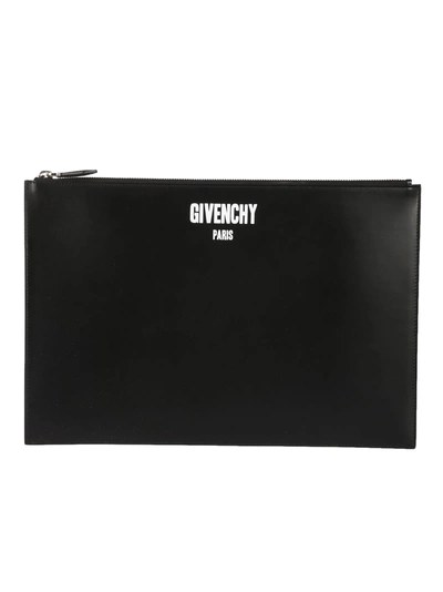 Givenchy Logo Stamp Clutch In Nero