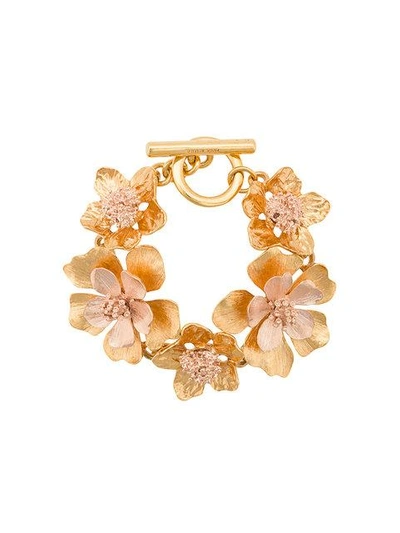 Oscar De La Renta Bold Flower Bracelet In Gold