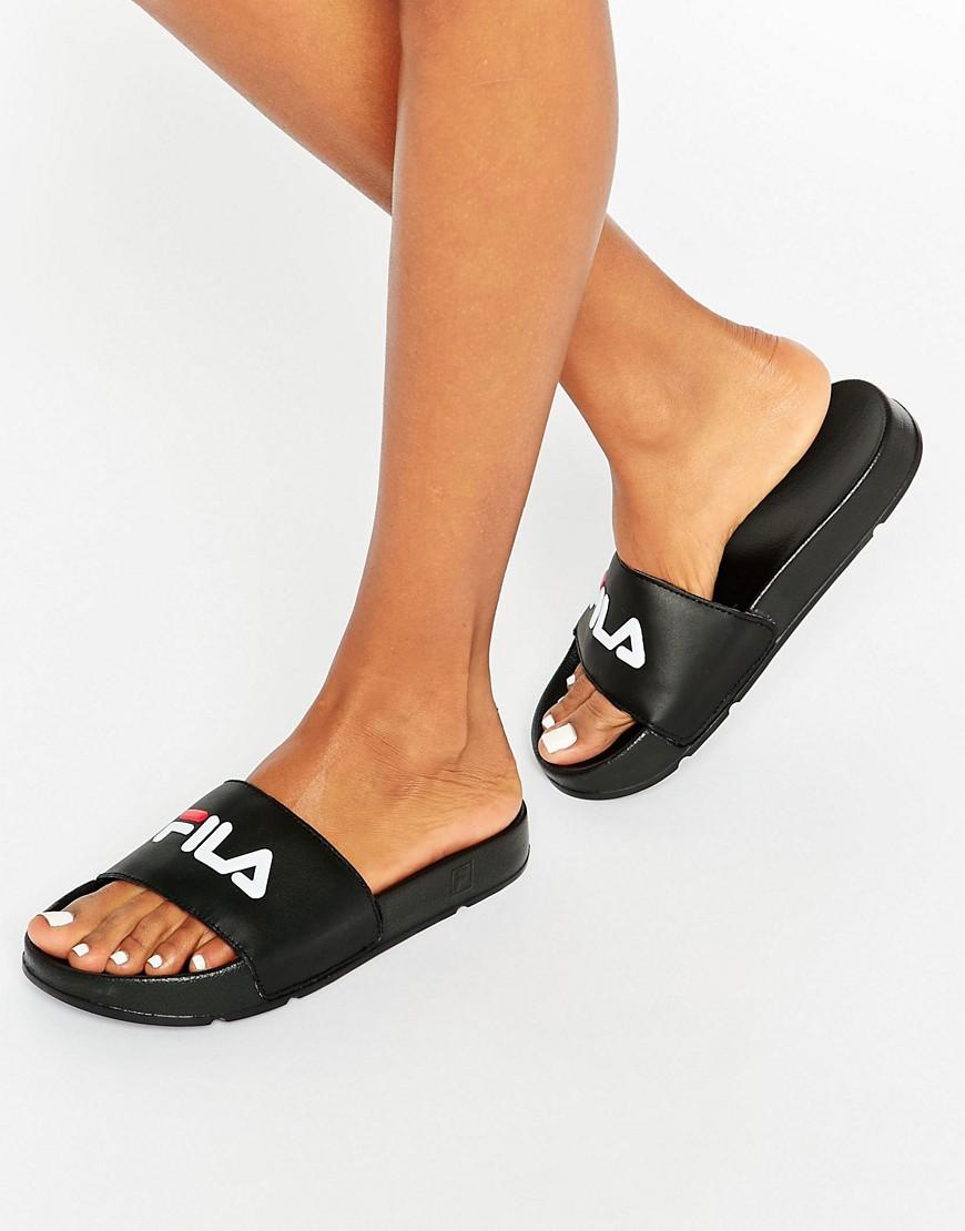 black fila sliders