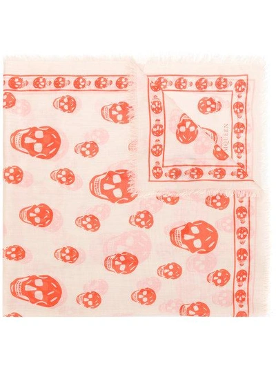 Alexander Mcqueen Fringed Skull-print Scarf - Pink In Pink