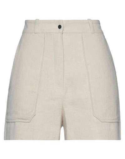 Unlabel Woman Shorts & Bermuda Shorts Ivory Size 4 Ramie In White
