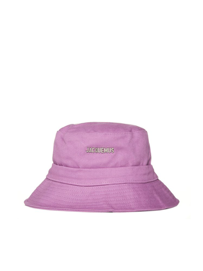 Jacquemus Le Bob Gadjo Cotton Logo Bucket Hat In Lilac