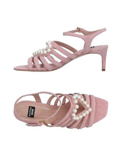 Boutique Moschino Sandals In Light Pink