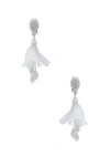 Oscar De La Renta Small Impatiens Flower Drop Clip Earrings In White