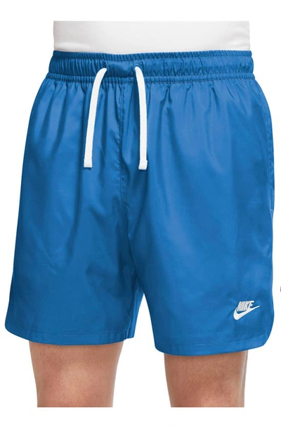 Nike Men's  Sportswear Sport Essentials Woven Lined Flow Shorts In Light Photo Blue/white