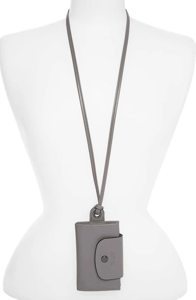 Longchamp Le Pilage Cuir Leather Cardholder In Turtledove