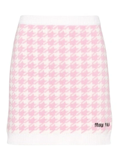 Miu Miu Houndstooth Logo-embroidered Cashmere Mini Skirt In Neutrals