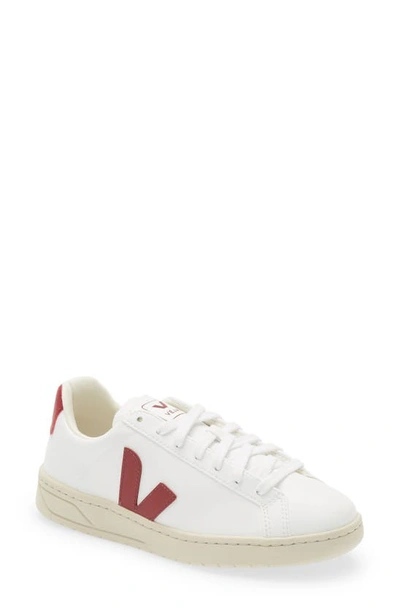 Veja 'urca' Leather Low-top Lace-up Sneakers In White