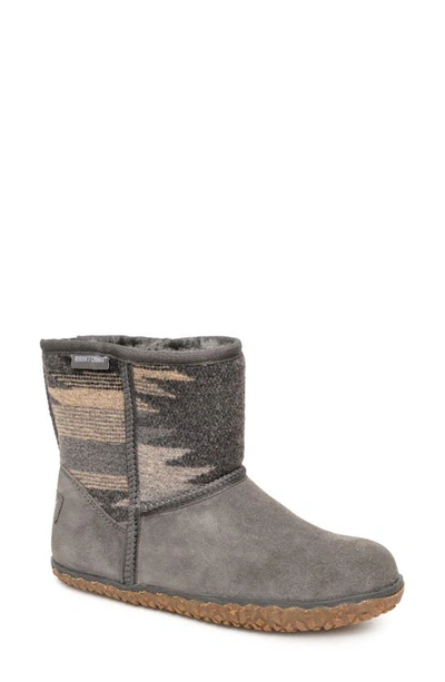 Minnetonka Tali Faux Fur Lined Boot In Grey Multi