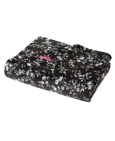Betsey Johnson Pretty Floral Ultra Soft Plush Blanket, Full/queen Bedding In Black