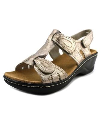 clarks narrative sandals