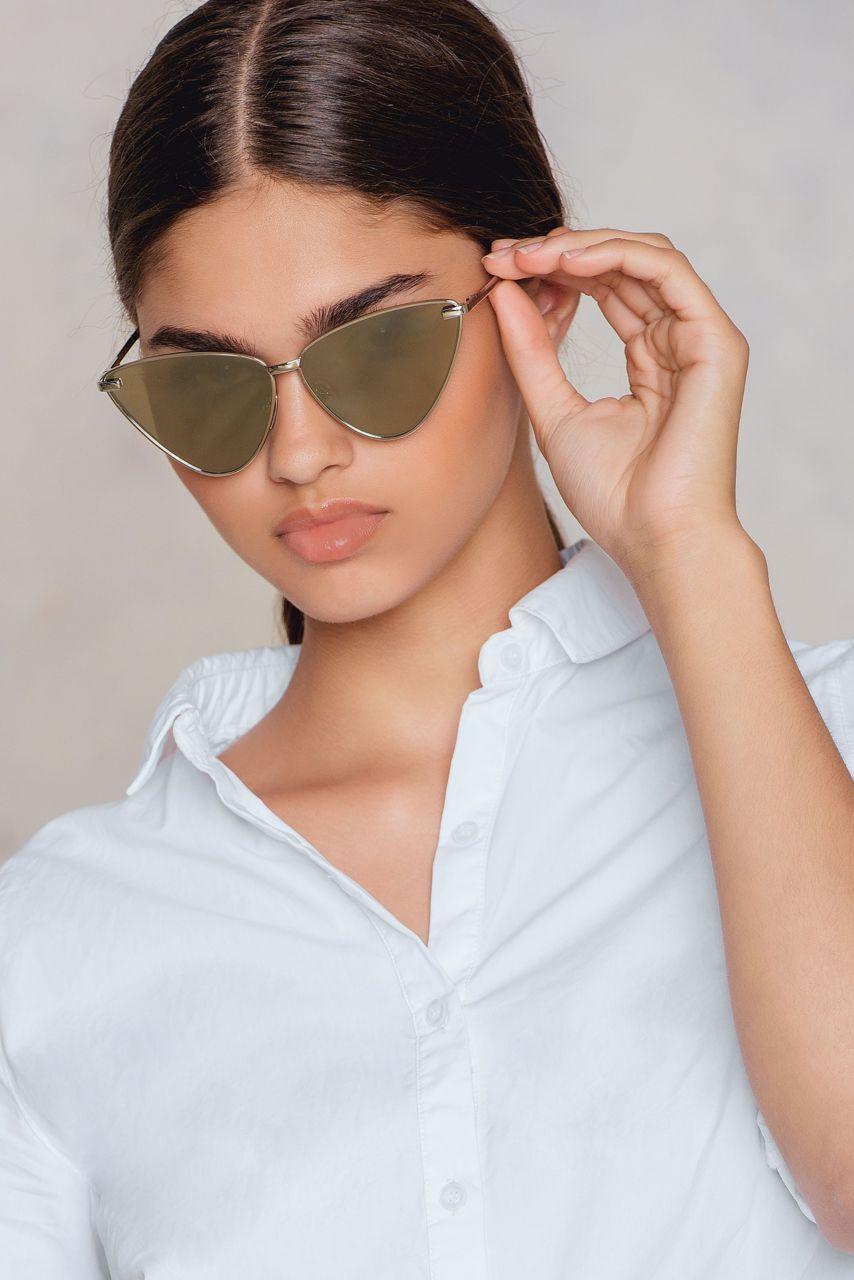 le specs luxe nero sunglasses