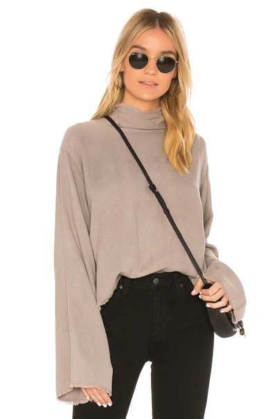 Bella Dahl Button Back Top In Taupe