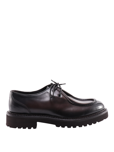 Doucal's Lace-up Shoe In Black