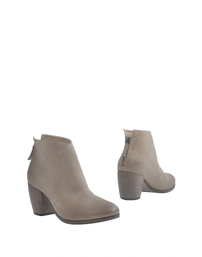 Settima Ankle Boot In Light Grey