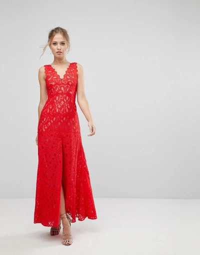 Aijek Maxi Dress In Scallop Lace With Front Slit-red