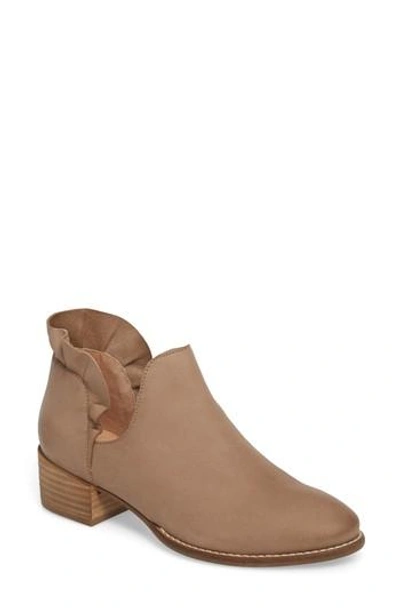 Seychelles Renowned Bootie In Taupe Nubuck