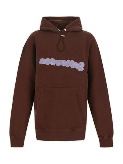 Jacquemus Oversized Chest Logo Pullover Hoodie In Brown