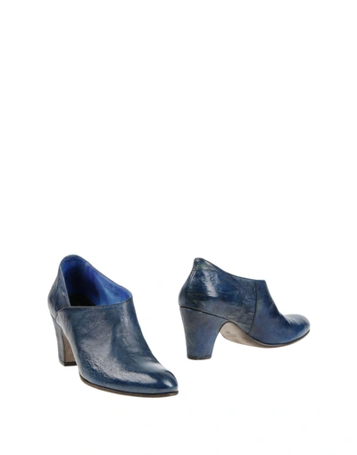 Alexander Hotto Ankle Boot In Slate Blue