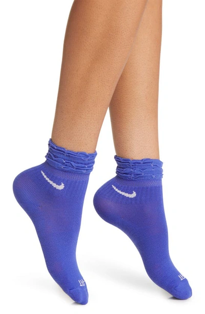 womens nike socks