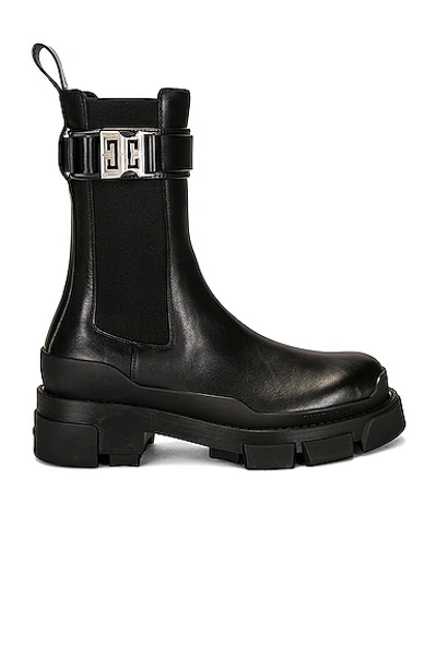 Givenchy Terra Leather Chelsea Boots In Black