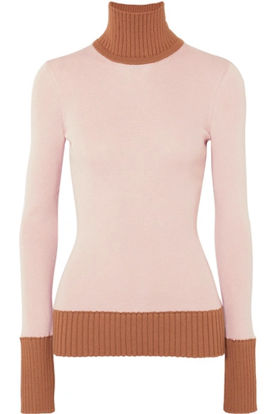 Victoria Beckham Two-tone Ribbed Wool-blend Turtleneck Sweater In Pink