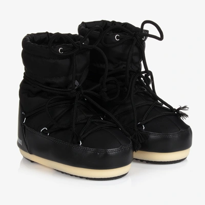 Short moon shop boots