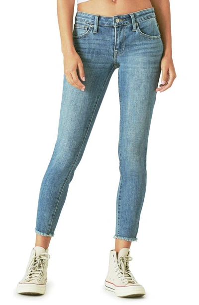 Lucky Brand Lolita Fray Hem Ankle Crop Skinny Jeans In Chiswick Park Fray