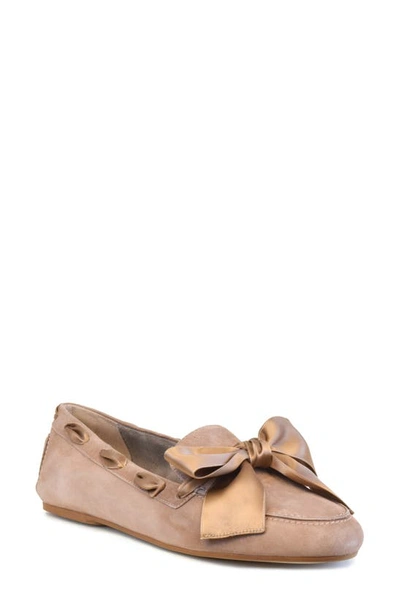 Amalfi By Rangoni Dream Suede Loafer In Camel Cashmere Suede