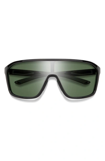 Smith Boomtown 135mm Chromapop™ Polarized Shield Sunglasses In Black / Gray Green