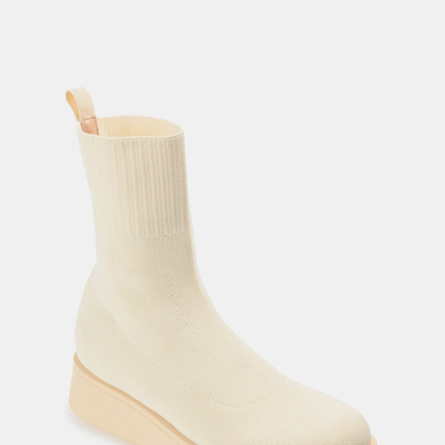Journee Collection Collection Women's Tru Comfort Foam Ebby Bootie In Beige