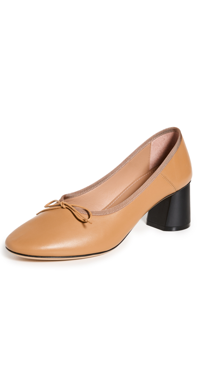 Mansur Gavriel Dream Pump In Caramel