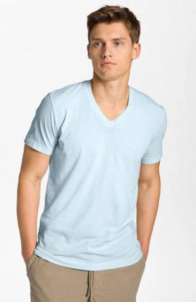 James Perse Short Sleeve V-neck T-shirt In Powder Blue