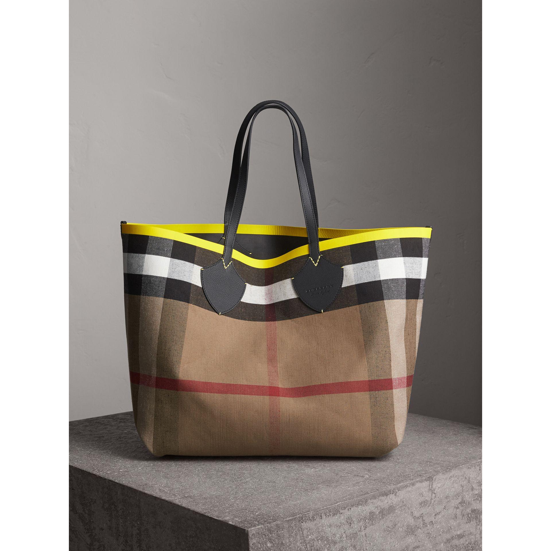 Burberry The Giant Reversible Tote In Canvas Check And Leather In Black/neon Yellow | ModeSens