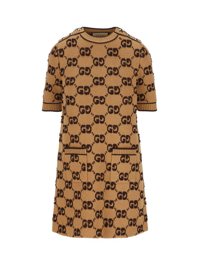 Gucci Strickkleid Mit Gg-jacquardmuster In Camel,brown