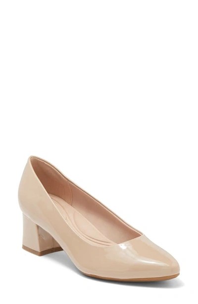 Easy Spirit Nicole Almond Toe Pump In Light Natural