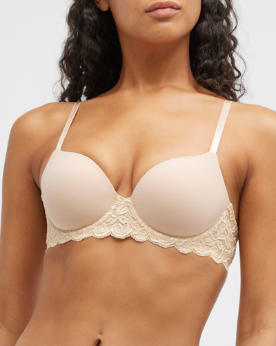 Hanro Luxury Moments Scalloped Lace T-shirt Bra In Beige