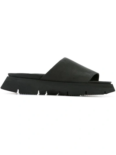 Peter Non Waterproof Overflat Sandals In Black