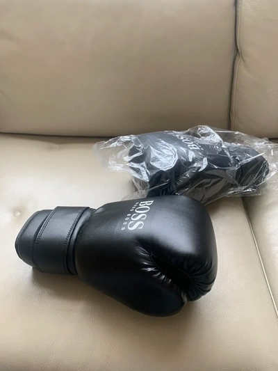 Pre-owned Hugo Boss Black 16oz Leather Boxing Gloves